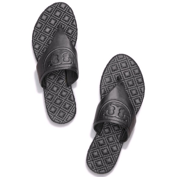 Tory Burch‎ Black Fleming Flat Thong Sandal Sz 5.5